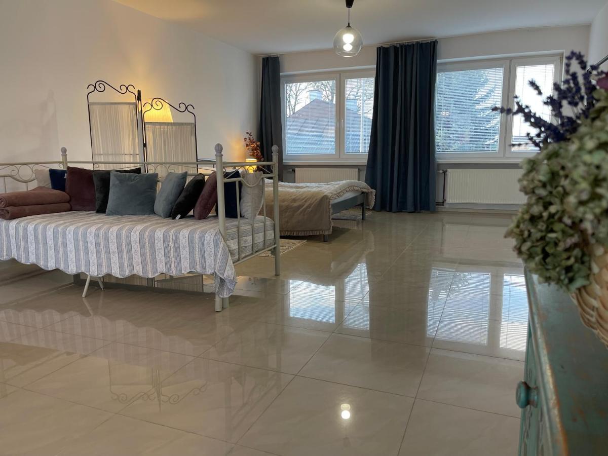 Apartamenty Cud Miod Krosno Exterior foto